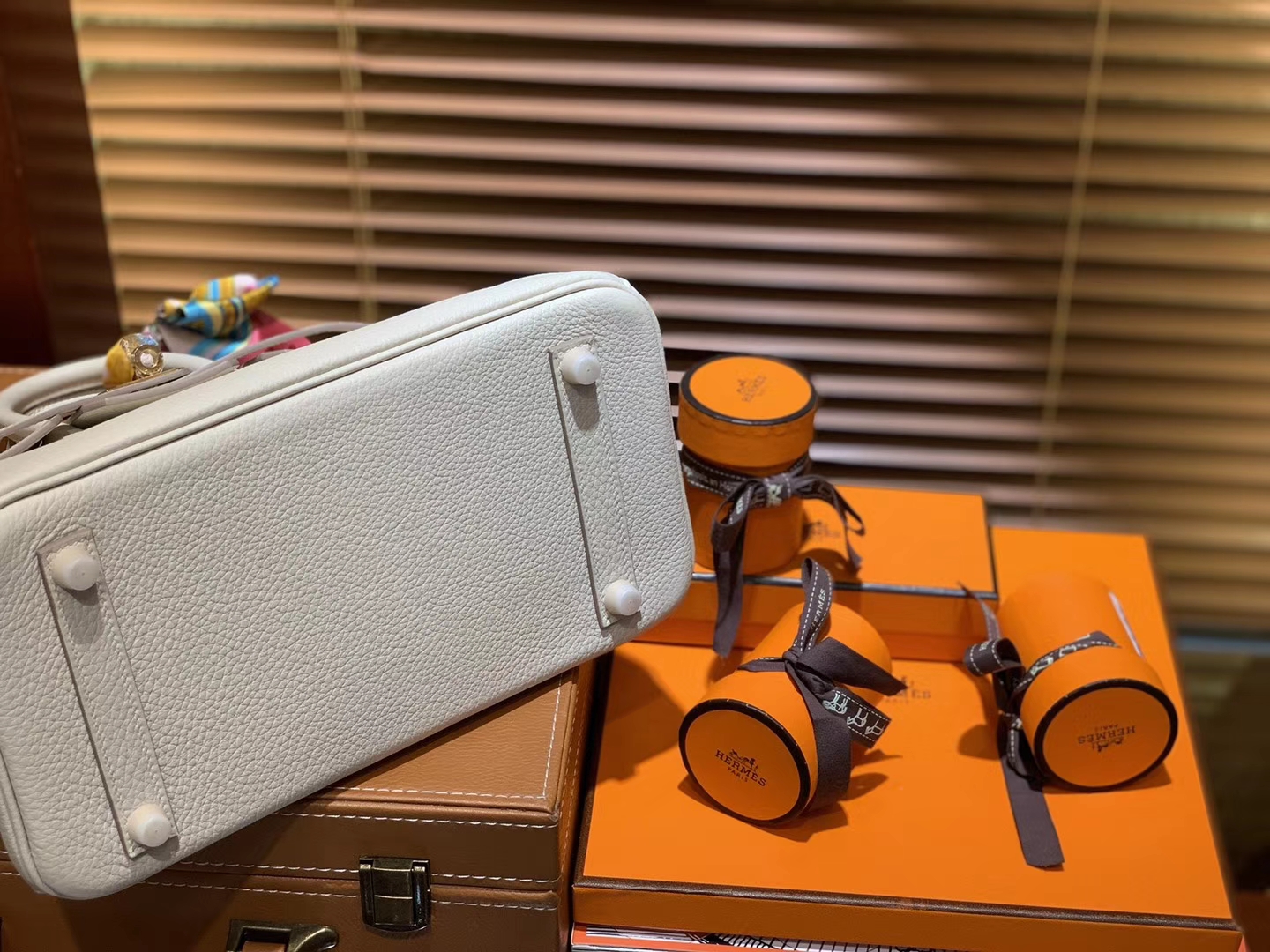 Hermès（爱马仕）Birkin 25cm ( 铂金包) Togo小牛皮 奶昔白 原版蜜蜡线 全手工缝制