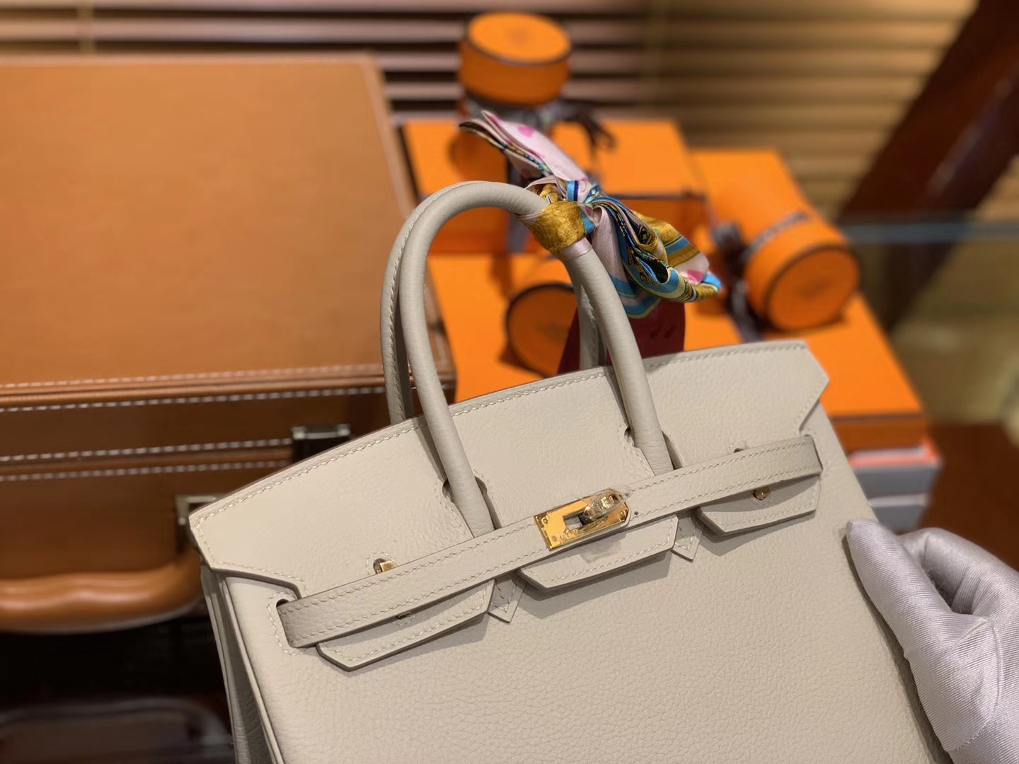 Hermès（爱马仕）Birkin 25cm ( 铂金包) Togo小牛皮 奶昔白 原版蜜蜡线 全手工缝制