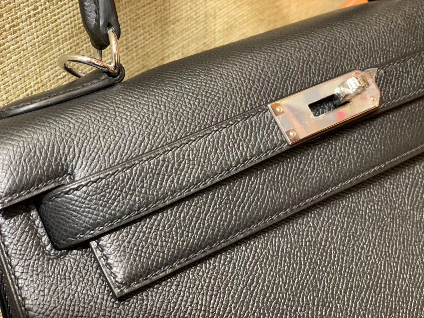 Hermès（爱马仕）Kelly 28(凯莉包) 黑银 德国进口 掌纹牛皮 原版蜜蜡线 全手工缝制