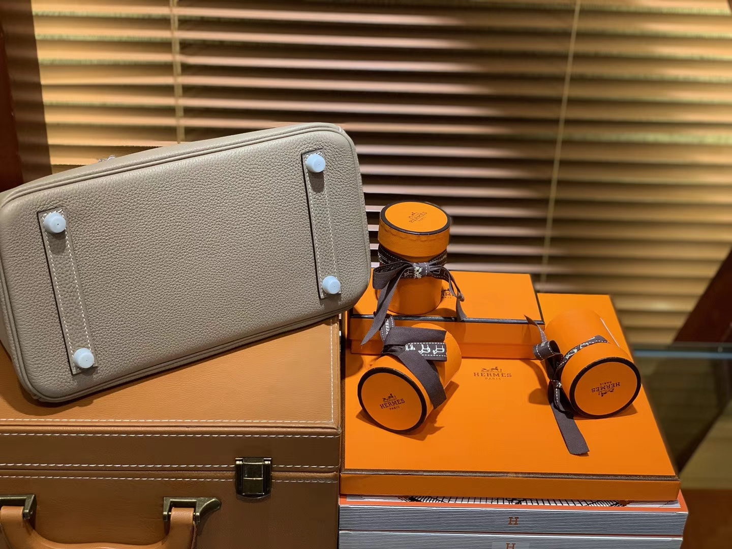Hermès（爱马仕）Birkin 25cm ( 铂金包) Togo小牛皮 斑鸠灰 原版蜜蜡线 全手工缝制