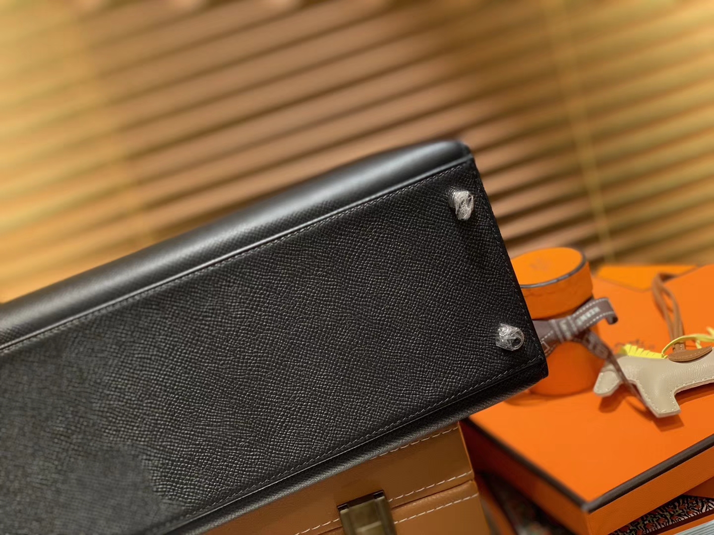 Hermès（爱马仕）Kelly 28(凯莉包) 黑银 德国进口 掌纹牛皮 原版蜜蜡线 全手工缝制