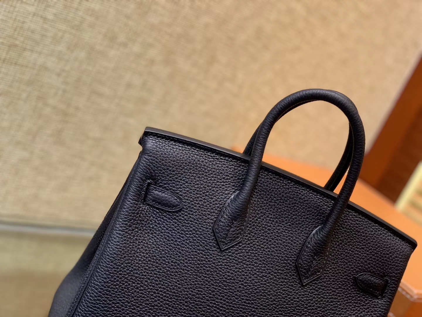 Hermès（爱马仕）Birkin 25cm ( 铂金包) Togo小牛皮 经典黑金 原版蜜蜡线 全手工缝制