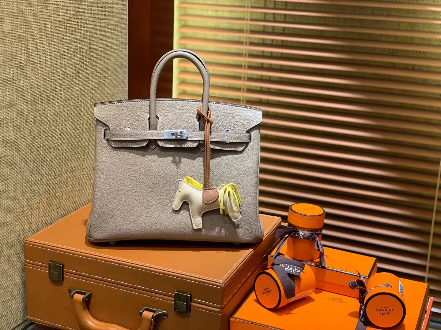 Hermès（爱马仕）Birkin 25cm ( 铂金包) Togo小牛皮 斑鸠灰 原版蜜蜡线 全手工缝制