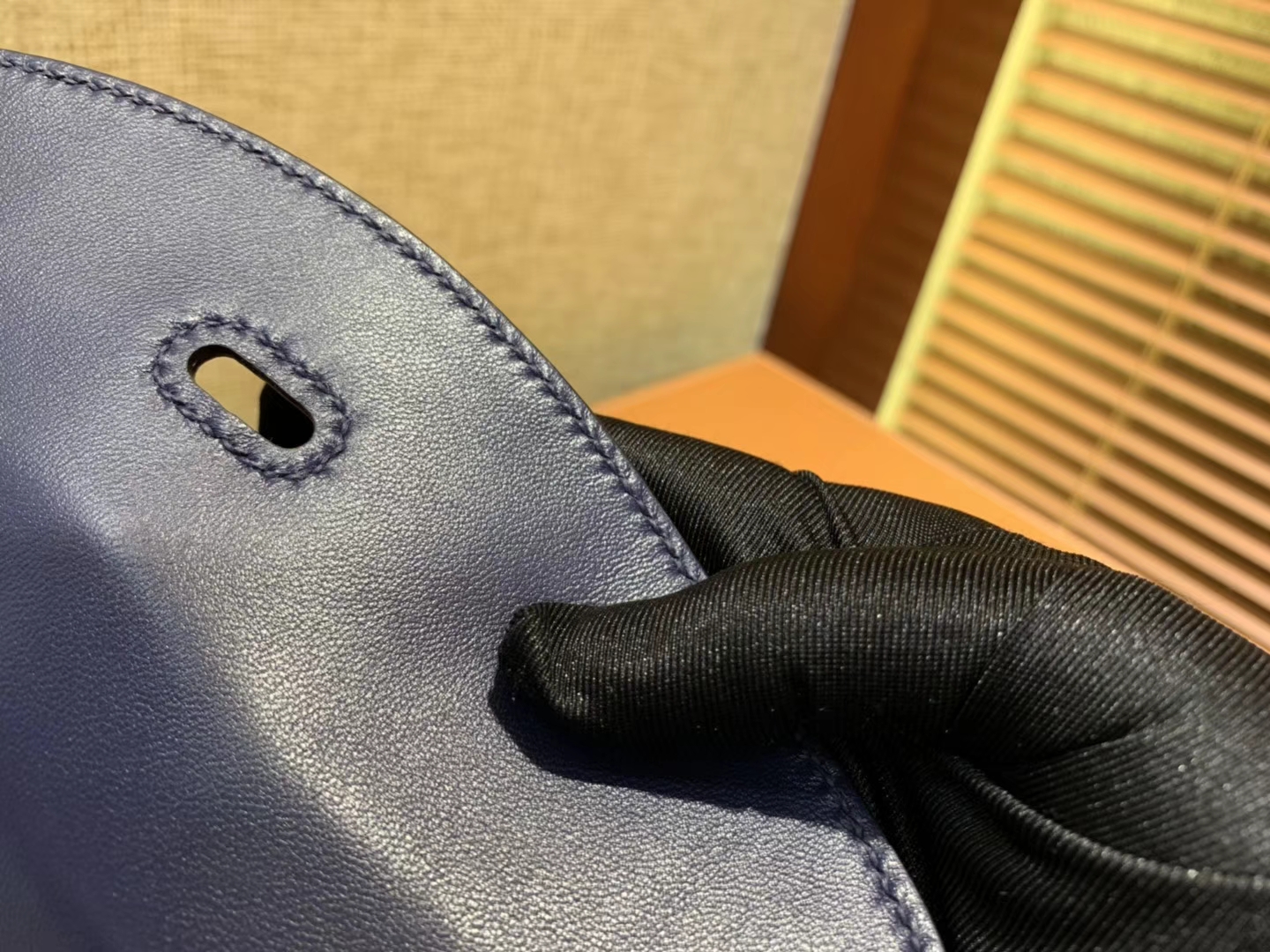 Hermès（爱马仕）Lindy 琳迪包 午夜蓝 一级鳄鱼皮 雾面 顶级全手工缝制 30cm