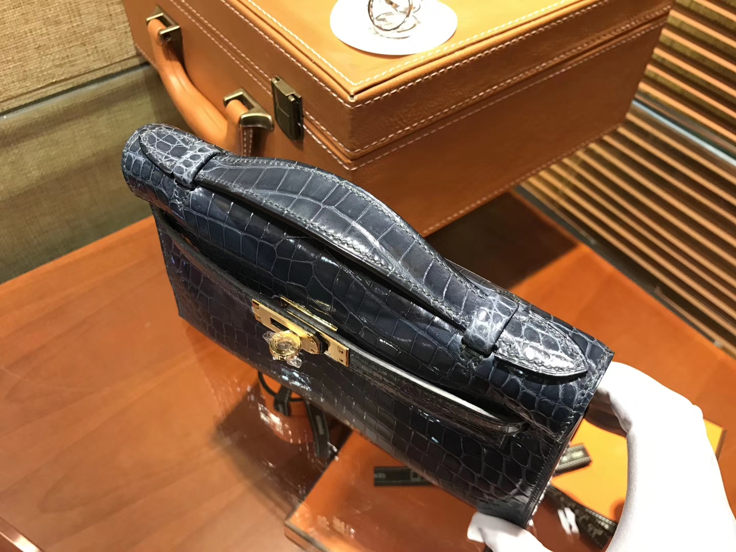 Hermès（爱马仕）MiniKelly 迷你凯莉 蓝色 进口鳄鱼皮 顶级手缝工艺 金扣 22cm