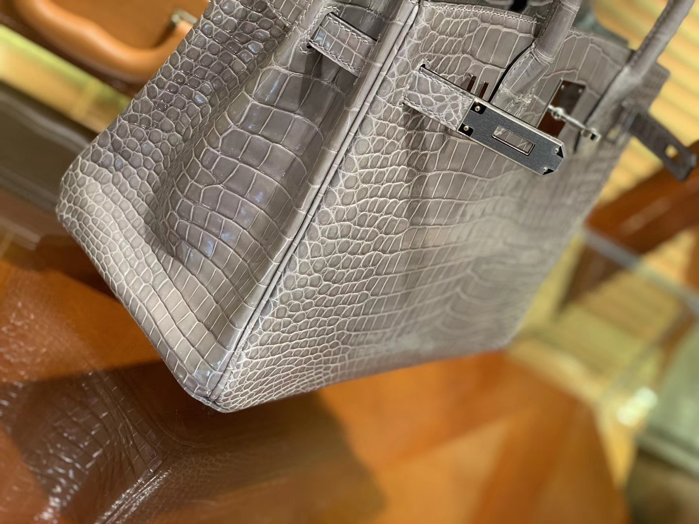 Hermès（爱马仕）Birkin铂金包 斑鸠灰 湾鳄 一级皮 倒V 进口原料 顶级手缝工艺 30cm