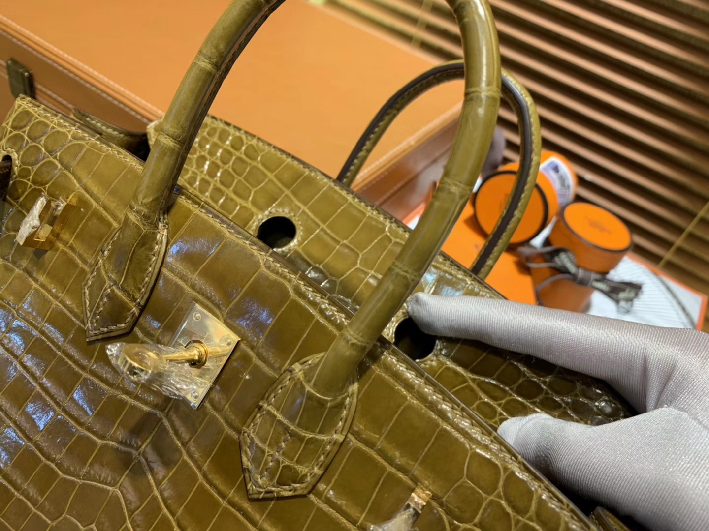 Hermès（爱马仕）Birkin铂金包 褐绿色 一级皮 美洲鳄鱼 进口原料 顶级手缝工艺 25cm