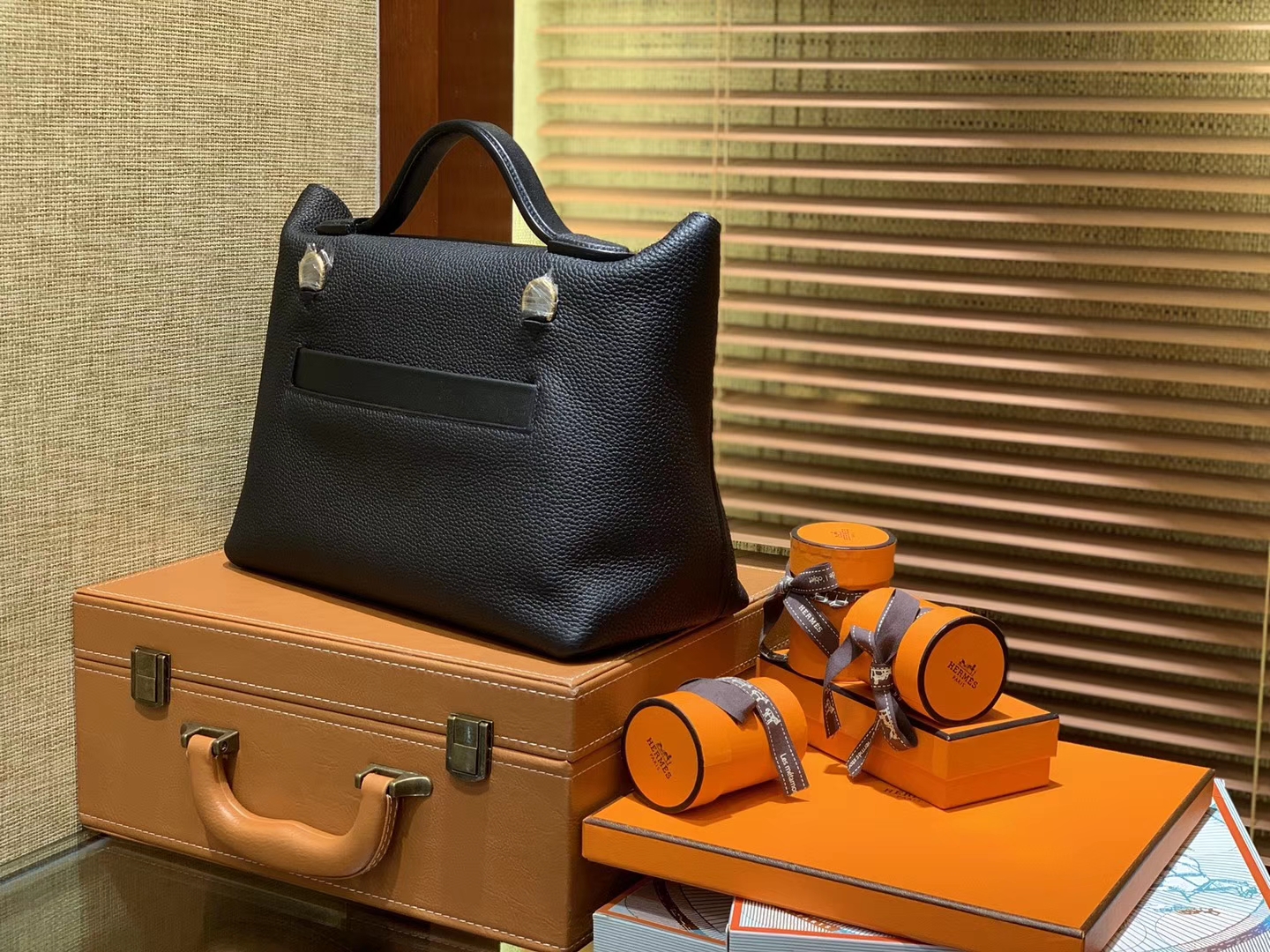 Hermès（爱马仕）Kelly-2424 经典黑 原厂御用顶级小牛皮拼Swift皮 togo 金扣 29cm