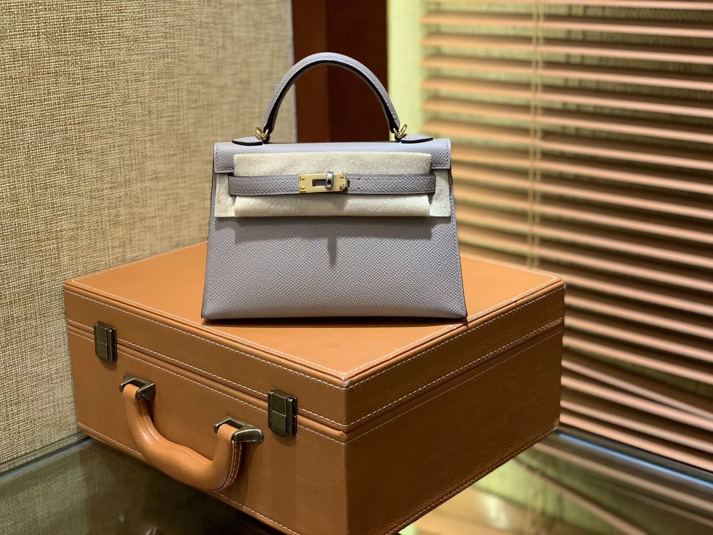 Hermès（爱马仕）MiniKelly 迷你凯莉 沥青灰 银河灰 德国掌纹牛皮 原版蜜蜡 全手工缝制 2代 19cm