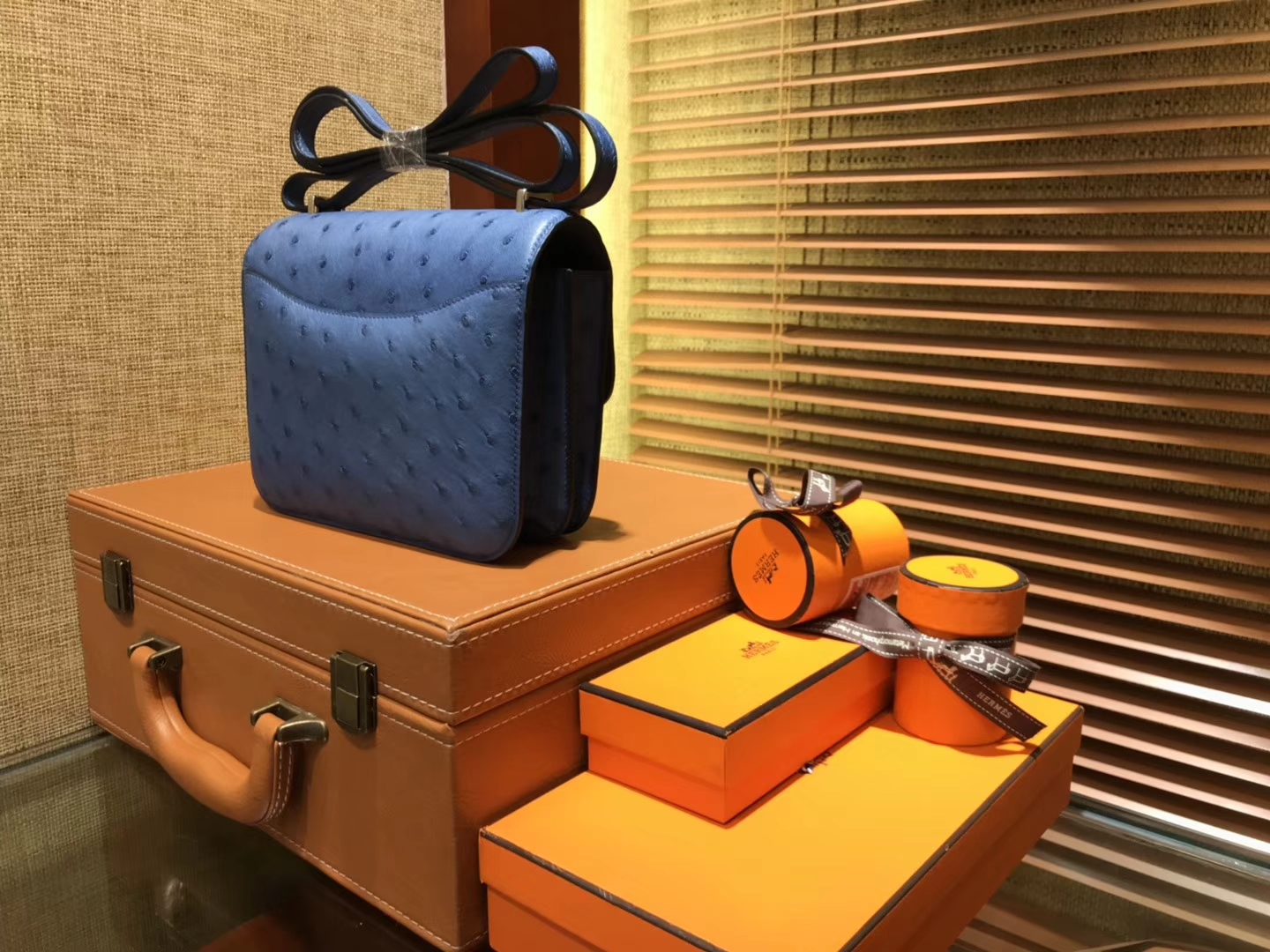 Hermès（爱马仕）Constance 18cm 玛瑙蓝 南非进口鸵鸟 KK级别 顶级全手工 金扣