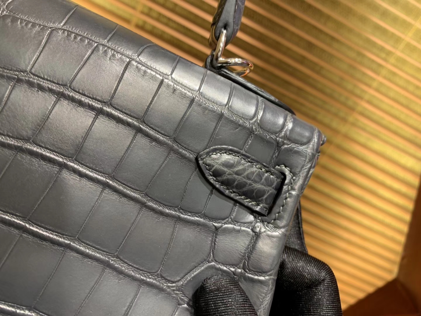 Hermès（爱马仕）Kelly 凯莉包 锡器灰 尼罗雾面 一级鳄鱼皮 顶级全手工缝制 银扣 28cm