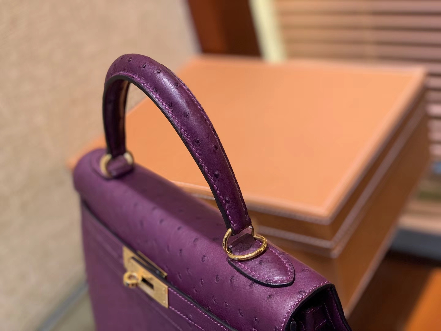 Hermès（爱马仕）Kelly 28cm 海葵紫 南非进口鸵鸟 顶级手缝工艺 金扣