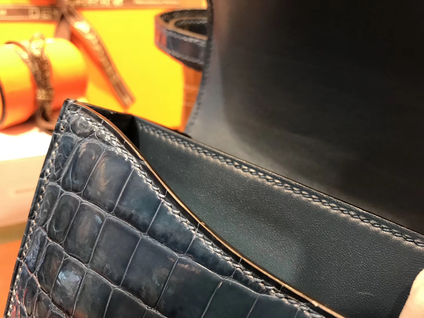 Hermès（爱马仕）Constance空姐包 风暴蓝 一级 尼罗 鳄鱼皮 臻品级别 金扣 18cm