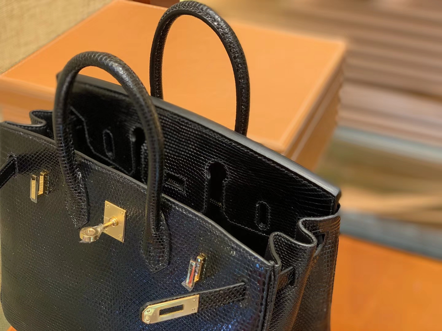 Hermès（爱马仕）Birkin 25cm 经典黑 野生蜥蜴巨蜥 奢侈尖端 金扣