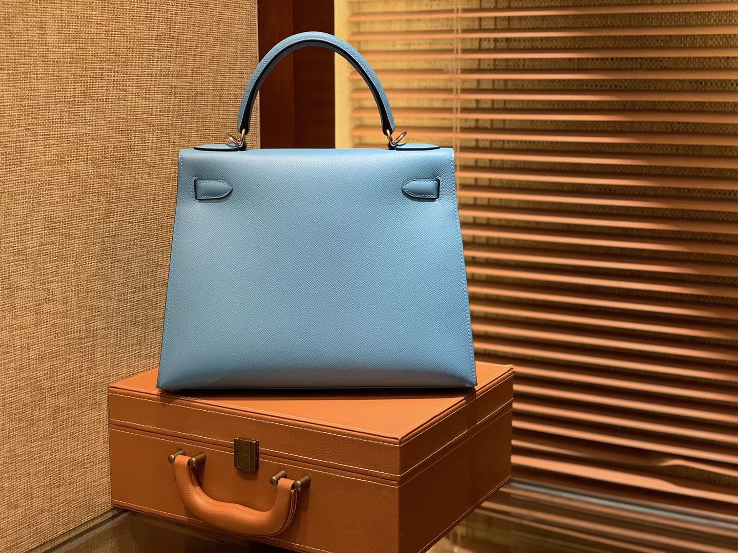 Hermès（爱马仕）Kelly凯莉包 北方蓝 德国掌纹牛皮 进口原料 顶级手工缝制 金扣 28cm