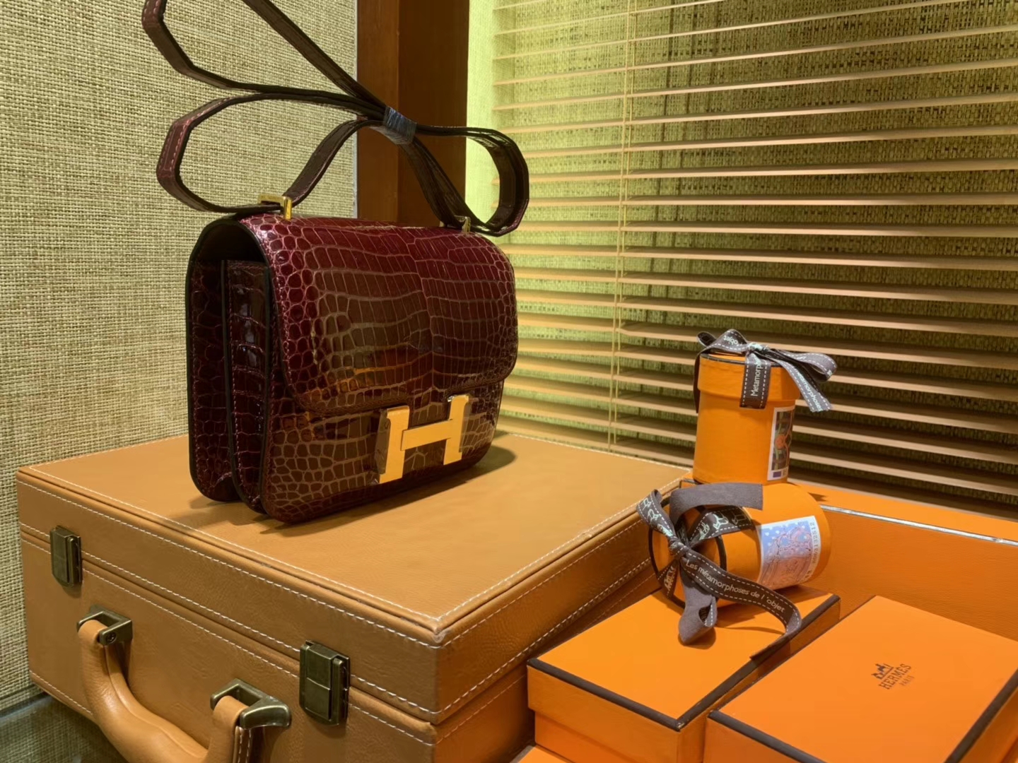 Hermès（爱马仕）Constance空姐包 波尔多酒红 一级 湾鳄 鳄鱼皮 极品珍稀款 金扣 18cm