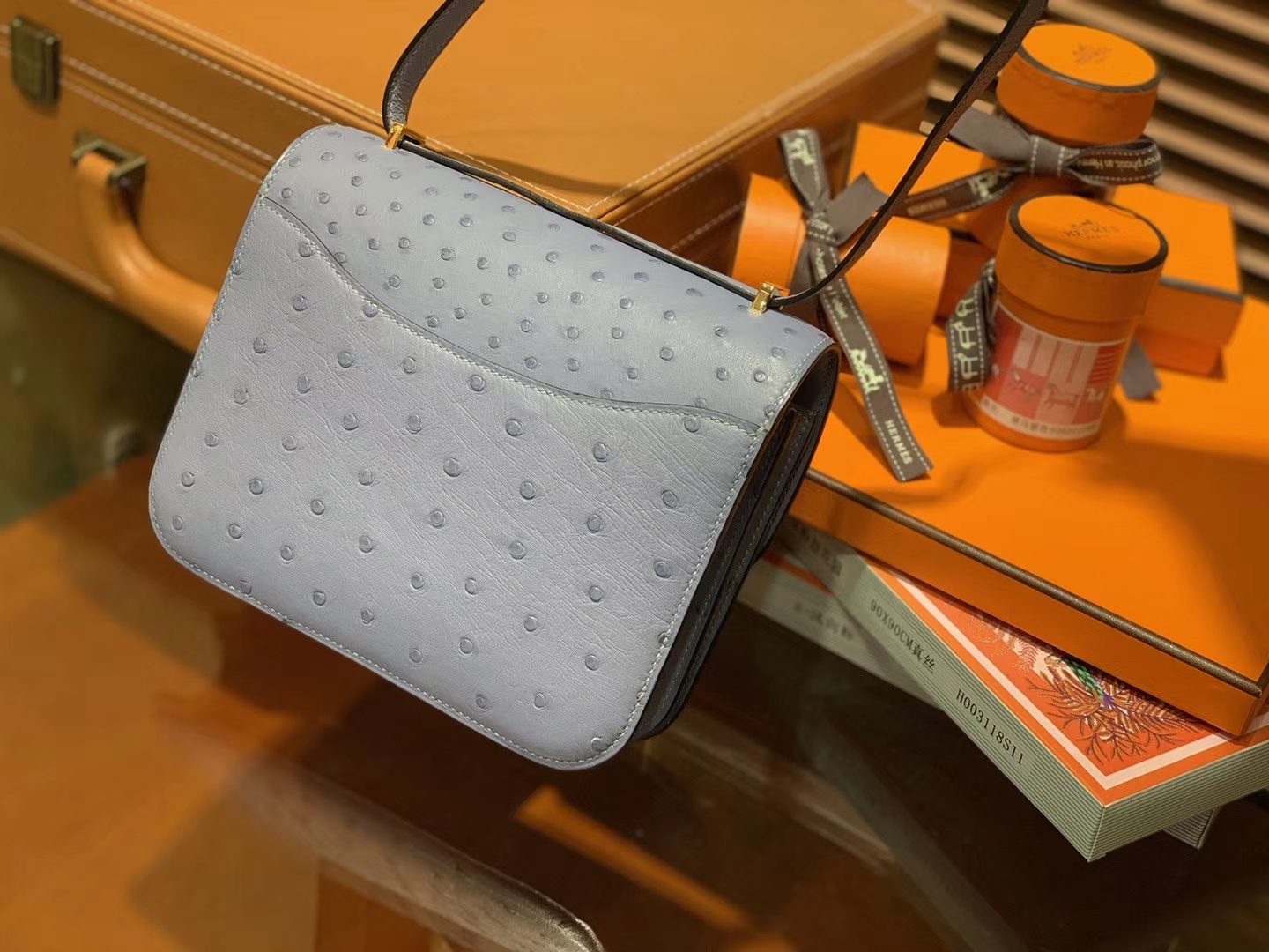 Hermès（爱马仕）Constance空姐包 冰川蓝 南非KK鸵鸟 顶级手缝工艺 金扣 18cm