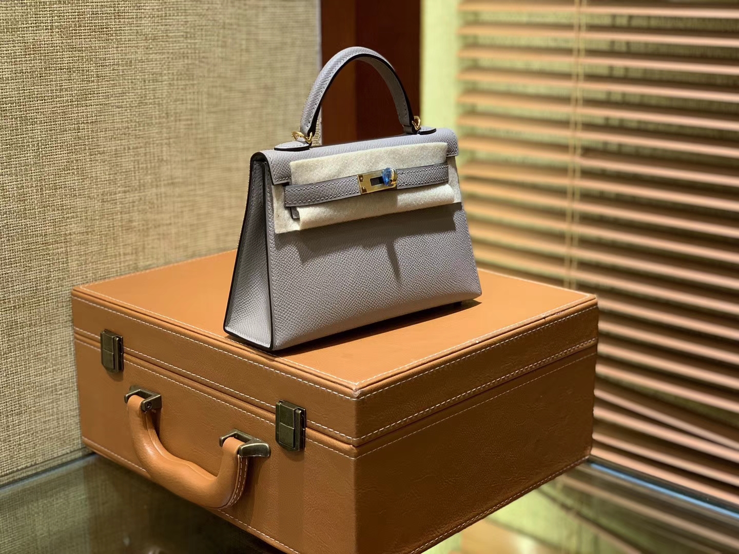 Hermès（爱马仕）MiniKelly 迷你凯莉 沥青灰 银河灰 德国掌纹牛皮 原版蜜蜡 全手工缝制 2代 19cm
