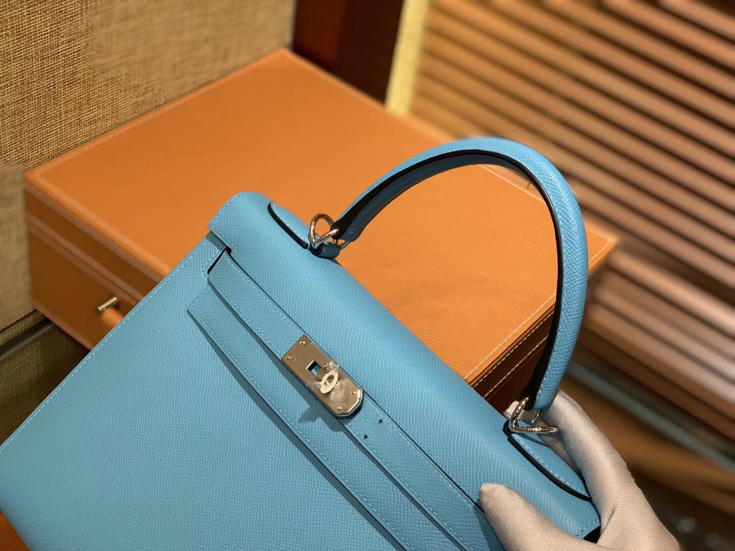 Hermès（爱马仕）Kelly凯莉包 北方蓝 德国掌纹牛皮 进口原料 顶级手工缝制 金扣 28cm