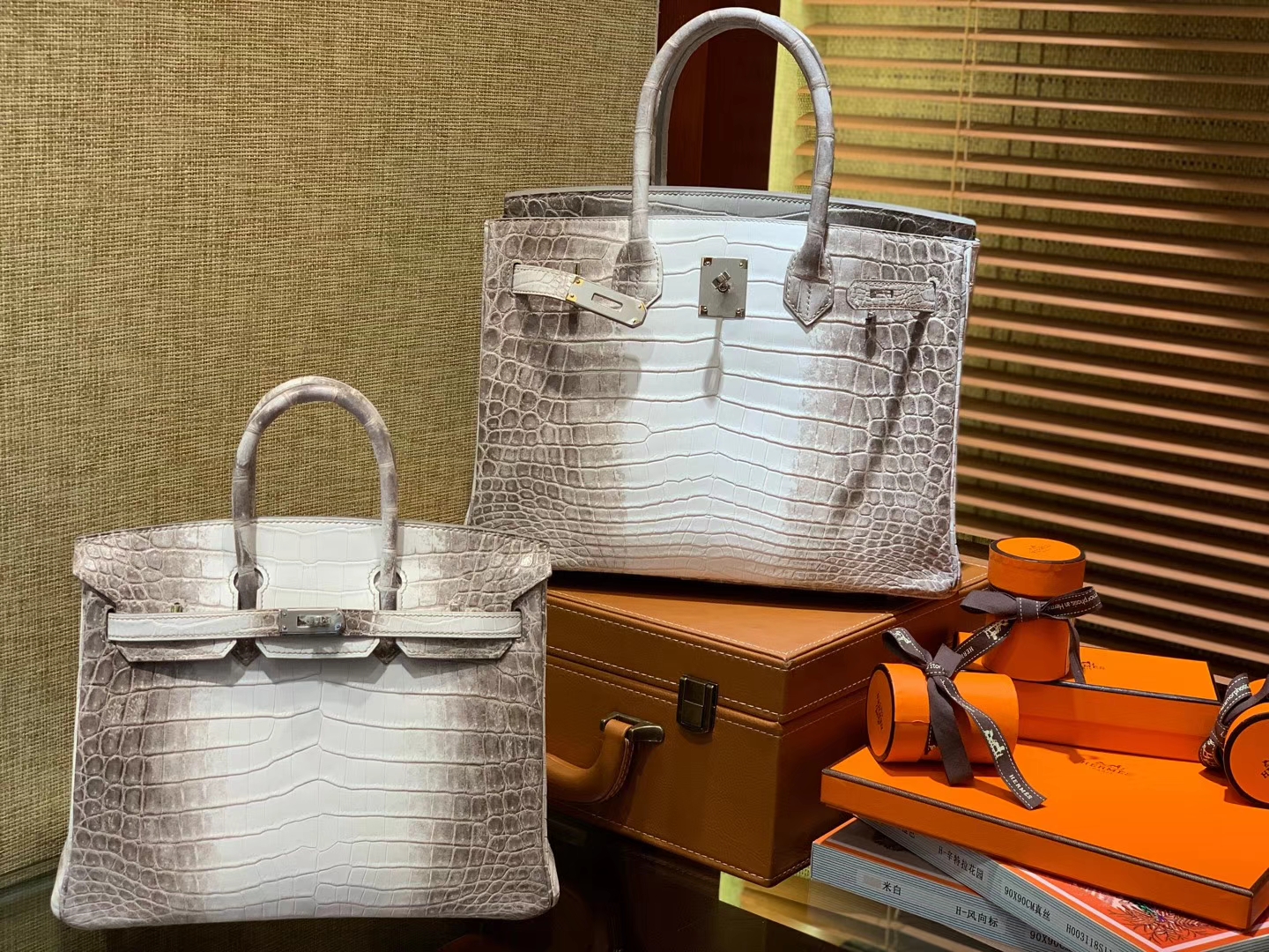 Hermès（爱马仕）Birkin 25cm 30cm 喜玛拉雅 一级尼罗鳄鱼皮 顶级工艺全手工制作