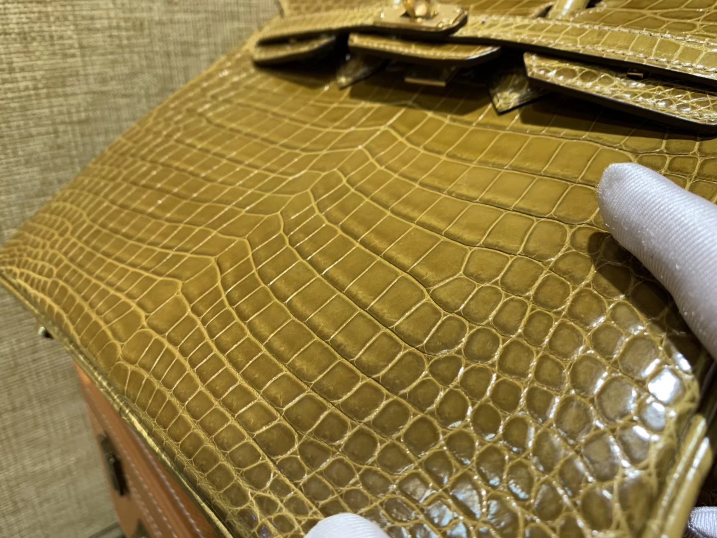Hermès（爱马仕）Birkin铂金包 褐绿色 一级皮 美洲鳄鱼 进口原料 顶级手缝工艺 25cm
