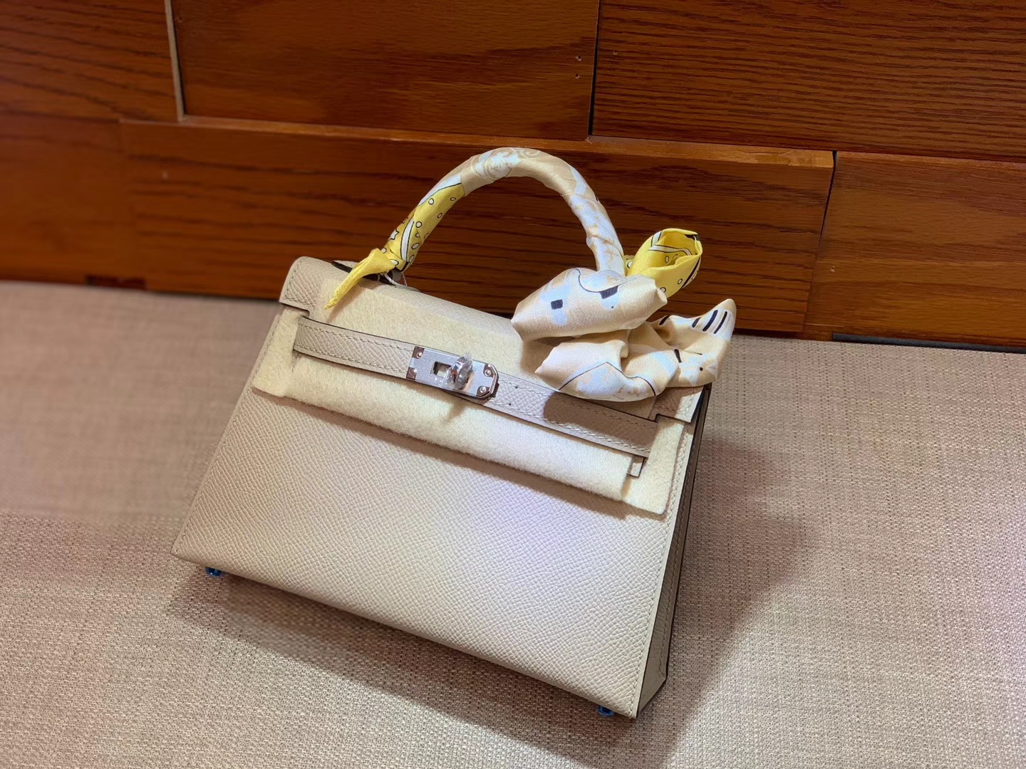 Hermès（爱马仕）MiniKelly 迷你凯莉 风衣灰 德国掌纹牛皮 原版蜜蜡 全手工缝制 2代 19cm
