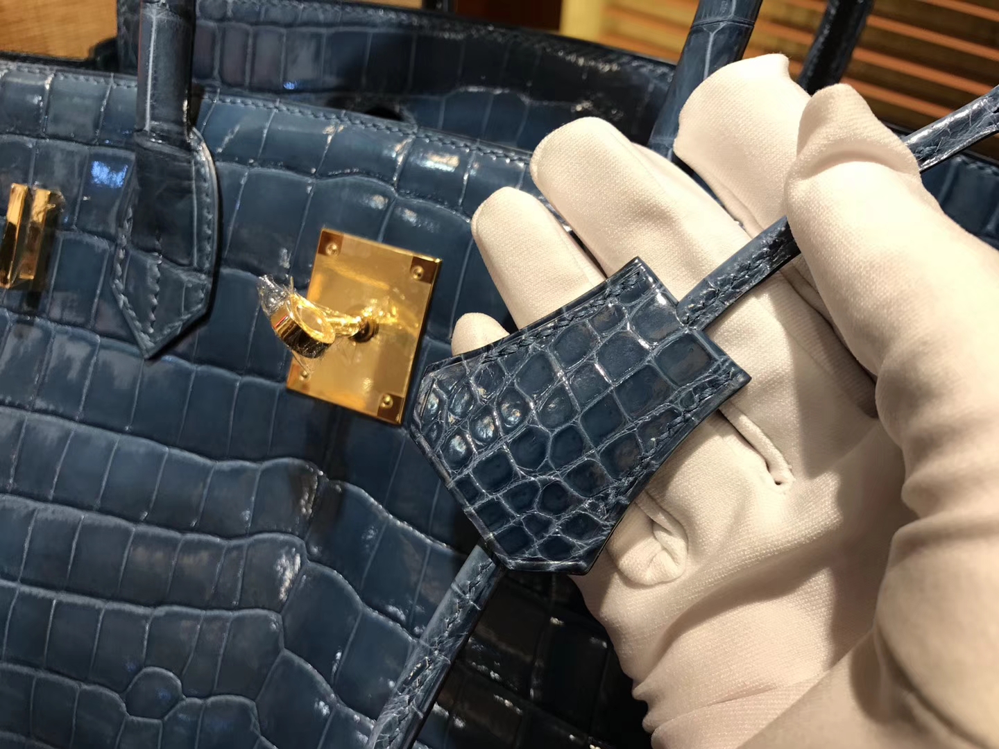 Hermès（爱马仕）Birkin铂金包 玛瑙蓝 一级皮 尼罗鳄鱼 进口原料 顶级手缝工艺 金扣 30cm