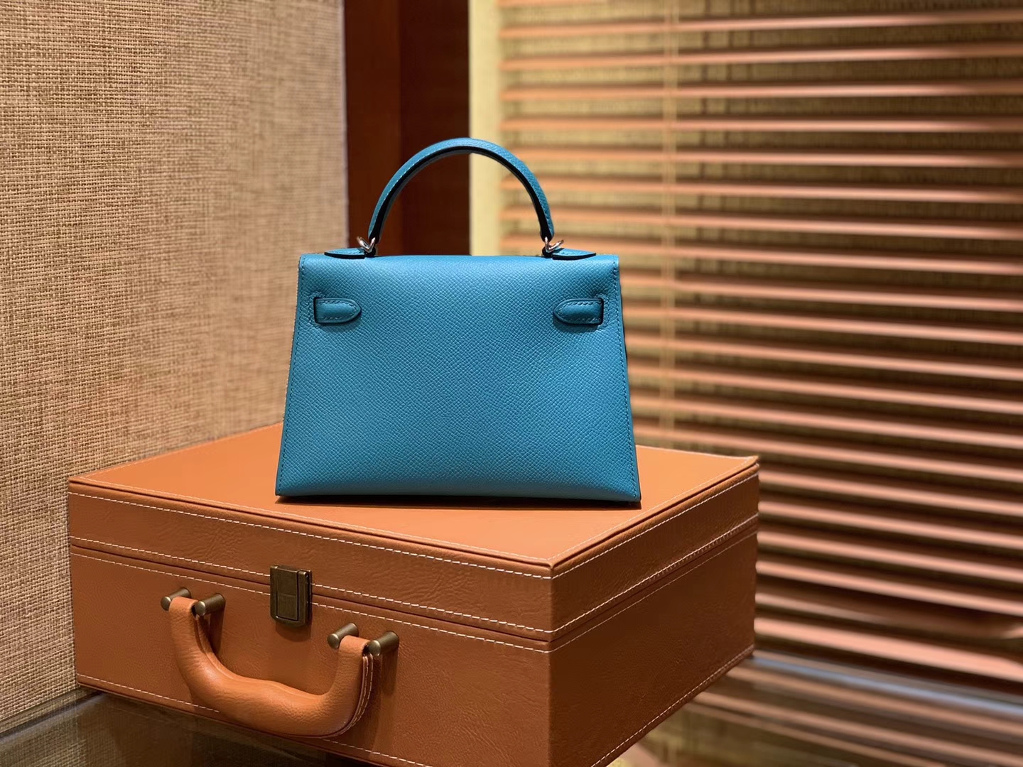 Hermès（爱马仕）MiniKelly 迷你凯莉 孔雀蓝 德国掌纹牛皮 原版蜜蜡 全手工缝制 2代 19cm