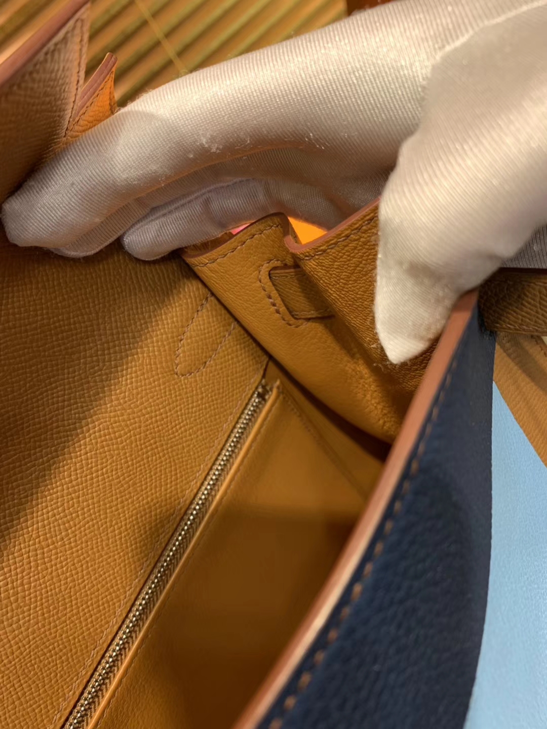 Hermès（爱马仕）Kelly凯莉包 掌纹小牛皮 字母包 金棕色+浅蓝色+啡色 进口原料 原版蜜蜡线 28cm