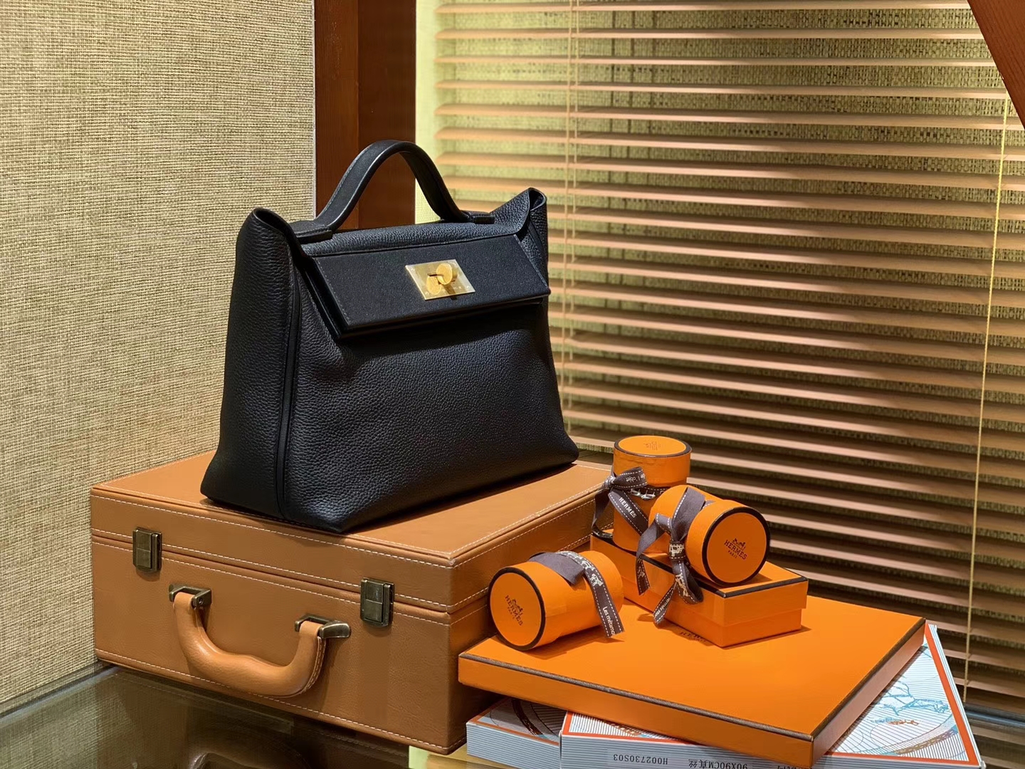 Hermès（爱马仕）Kelly-2424 经典黑 原厂御用顶级小牛皮拼Swift皮 togo 金扣 29cm
