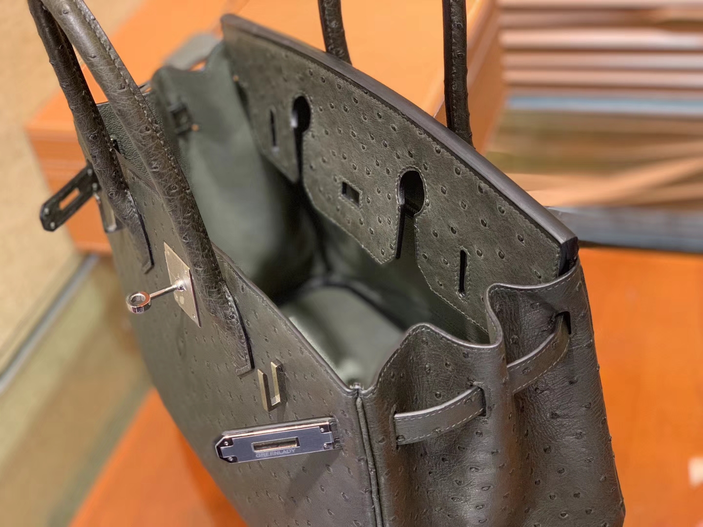 Hermès（爱马仕）Birkin 30cm 松柏绿 南非进口鸵鸟皮 顶级手缝工艺 金扣