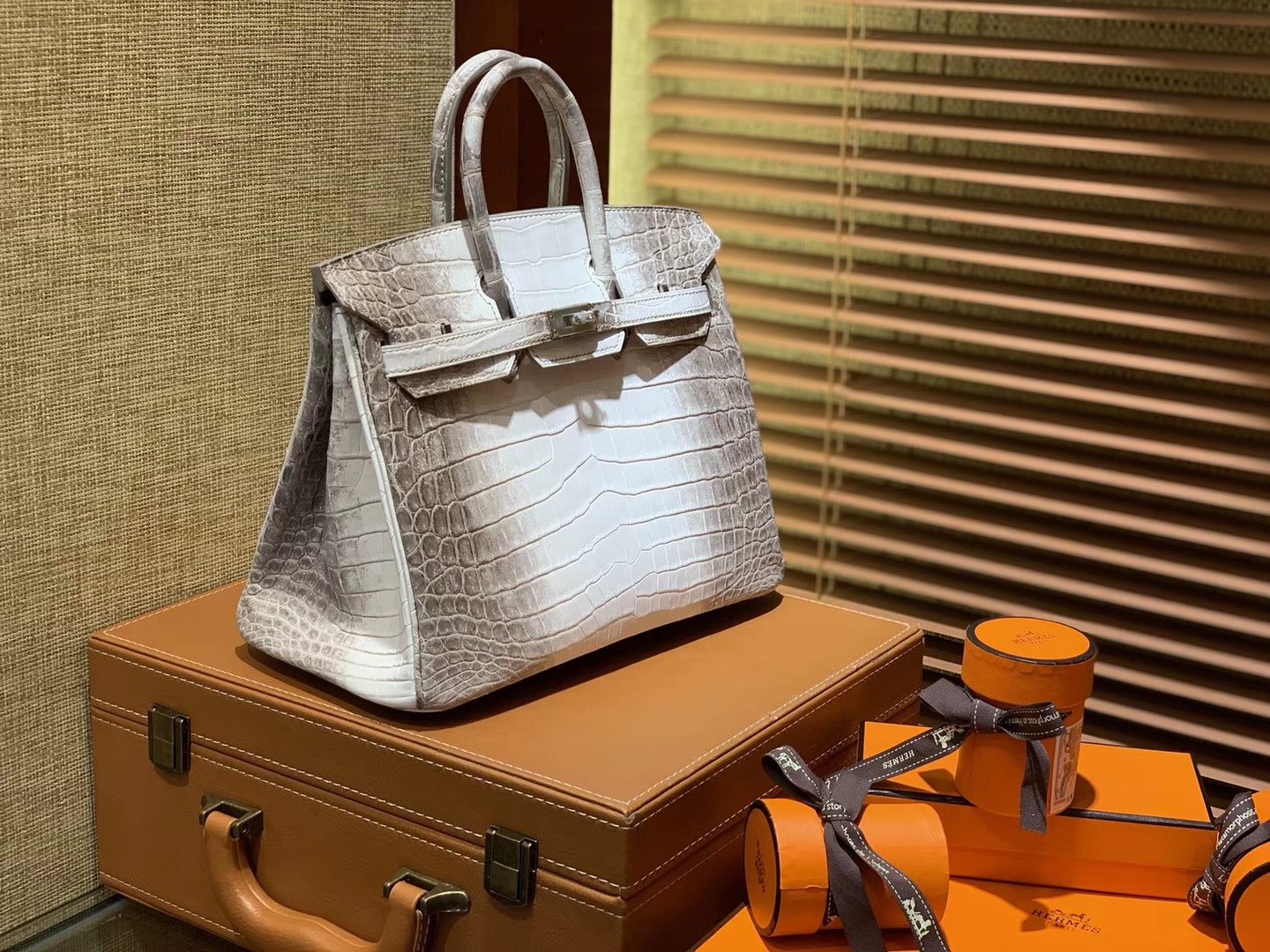 Hermès（爱马仕）Birkin 25cm 30cm 喜玛拉雅 一级尼罗鳄鱼皮 顶级工艺全手工制作