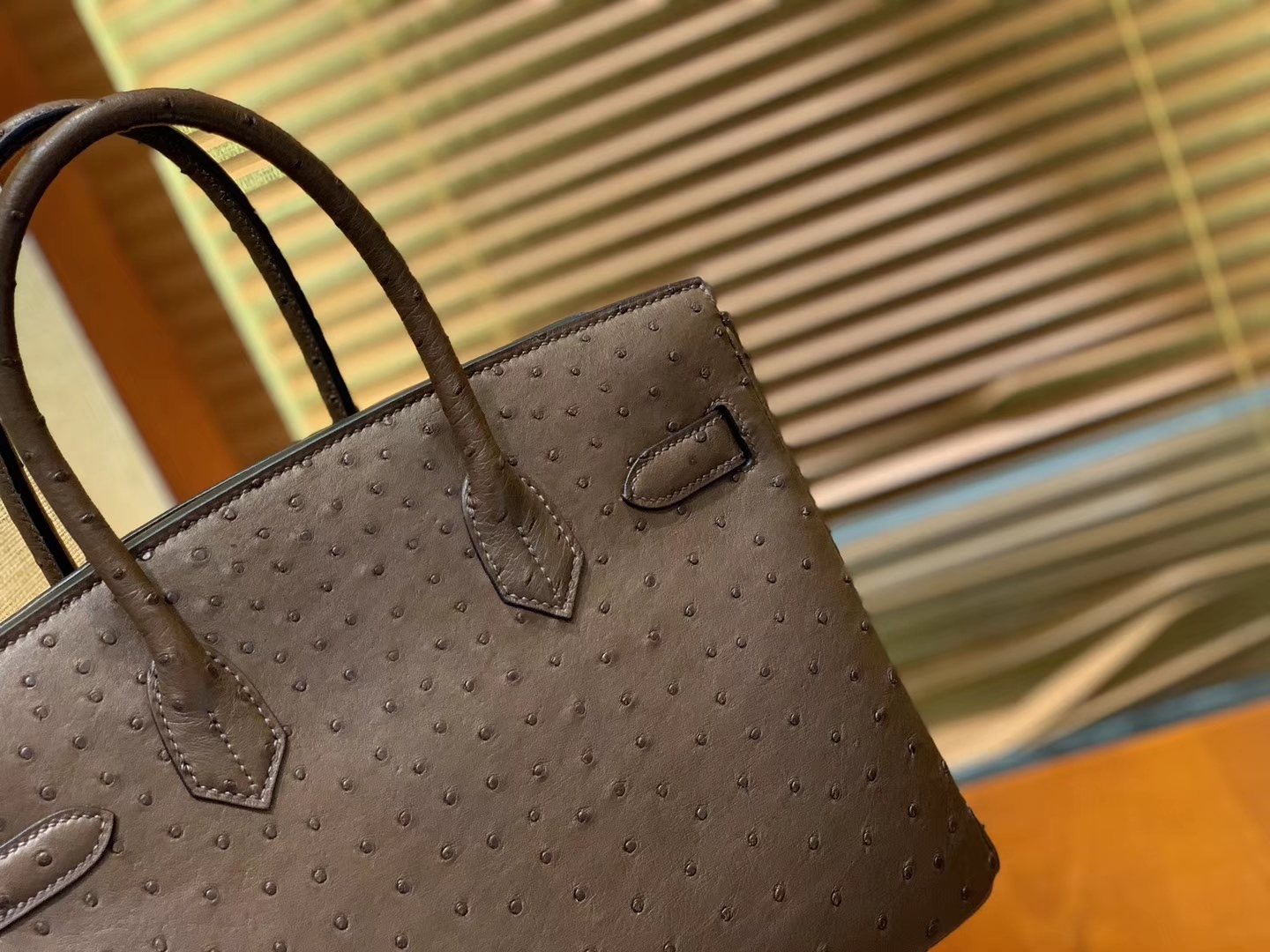 Hermès（爱马仕）Birkin 30cm 巧克力 南非进口鸵鸟皮 顶级手缝工艺 金扣