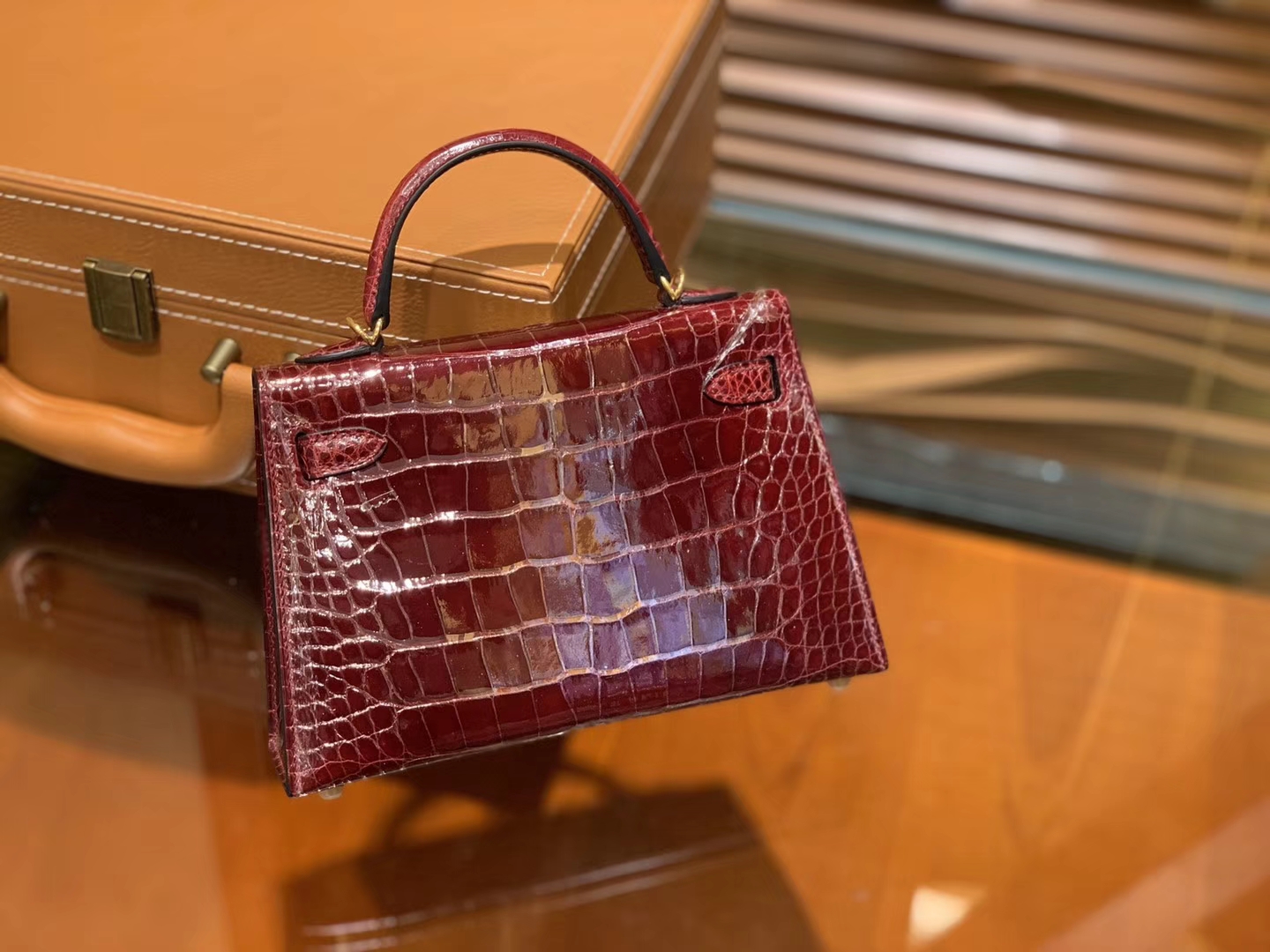 Hermès（爱马仕）迷你2代 19cm 波尔多酒红 一级美洲 鳄鱼皮 顶级手工 金扣