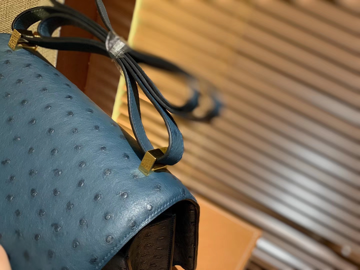 Hermès（爱马仕）Constance空姐包 靛蓝色 南非进口鸵鸟皮 顶级全手工缝制 23cm