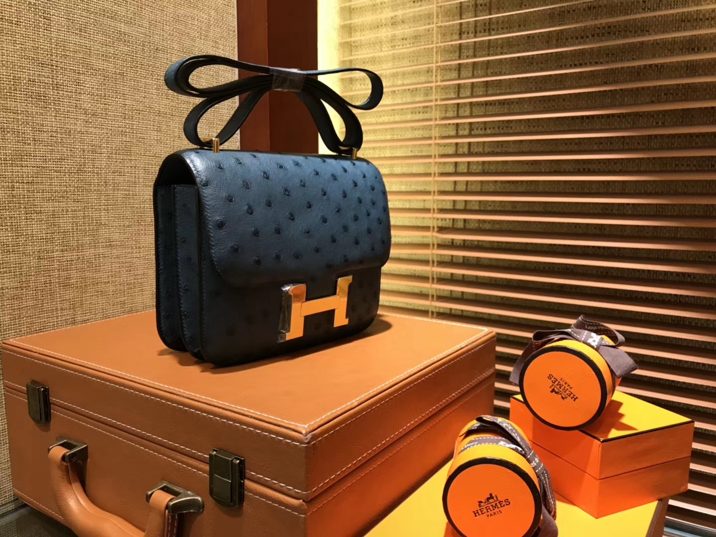 Hermès（爱马仕）Constance 18cm 靛蓝色 南非进口鸵鸟 KK级别 顶级全手工 金扣