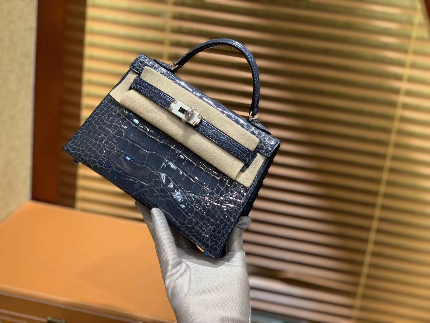 Hermès（爱马仕）迷你2代 19cm 牛仔蓝 一级美洲 鳄鱼皮 顶级手工 银扣
