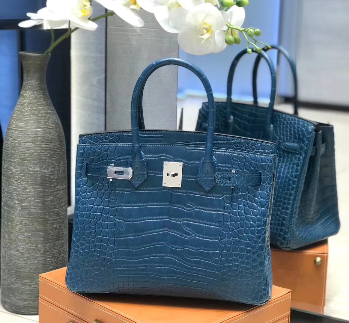 Hermès（爱马仕） Birkin铂金包 靛蓝色 雾面美洲鳄鱼皮 银扣 30cm