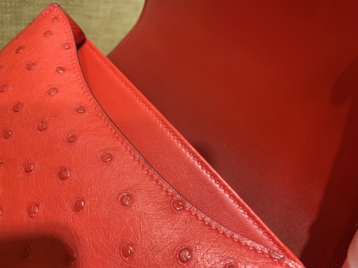Hermès（爱马仕）Constance 23cm 红色 南非进口鸵鸟 KK级别 顶级全手工 金扣