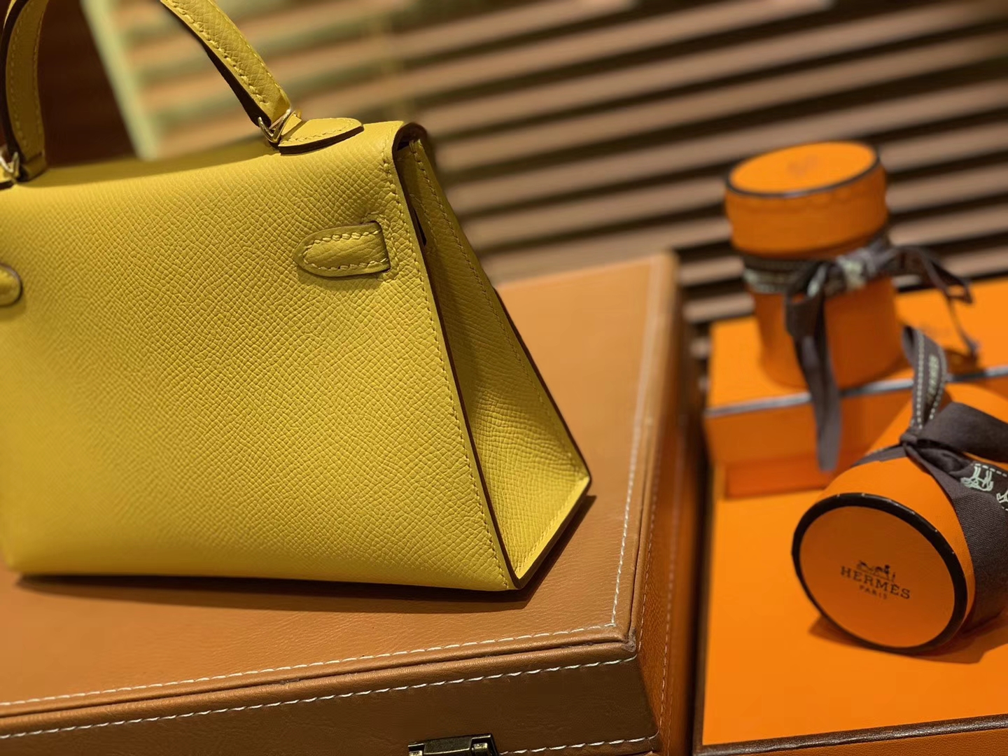 Hermès（爱马仕）MiniKelly 迷你凯莉 琥珀黄 德国掌纹牛皮 原版蜜蜡 全手工缝制 2代 19cm