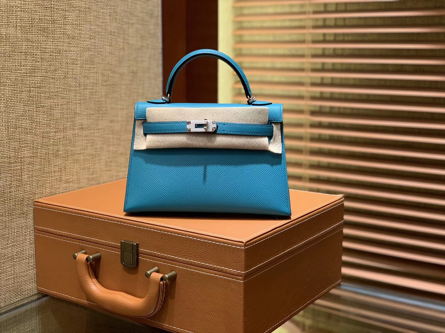 Hermès（爱马仕）MiniKelly 迷你凯莉 孔雀蓝 德国掌纹牛皮 原版蜜蜡 全手工缝制 2代 19cm