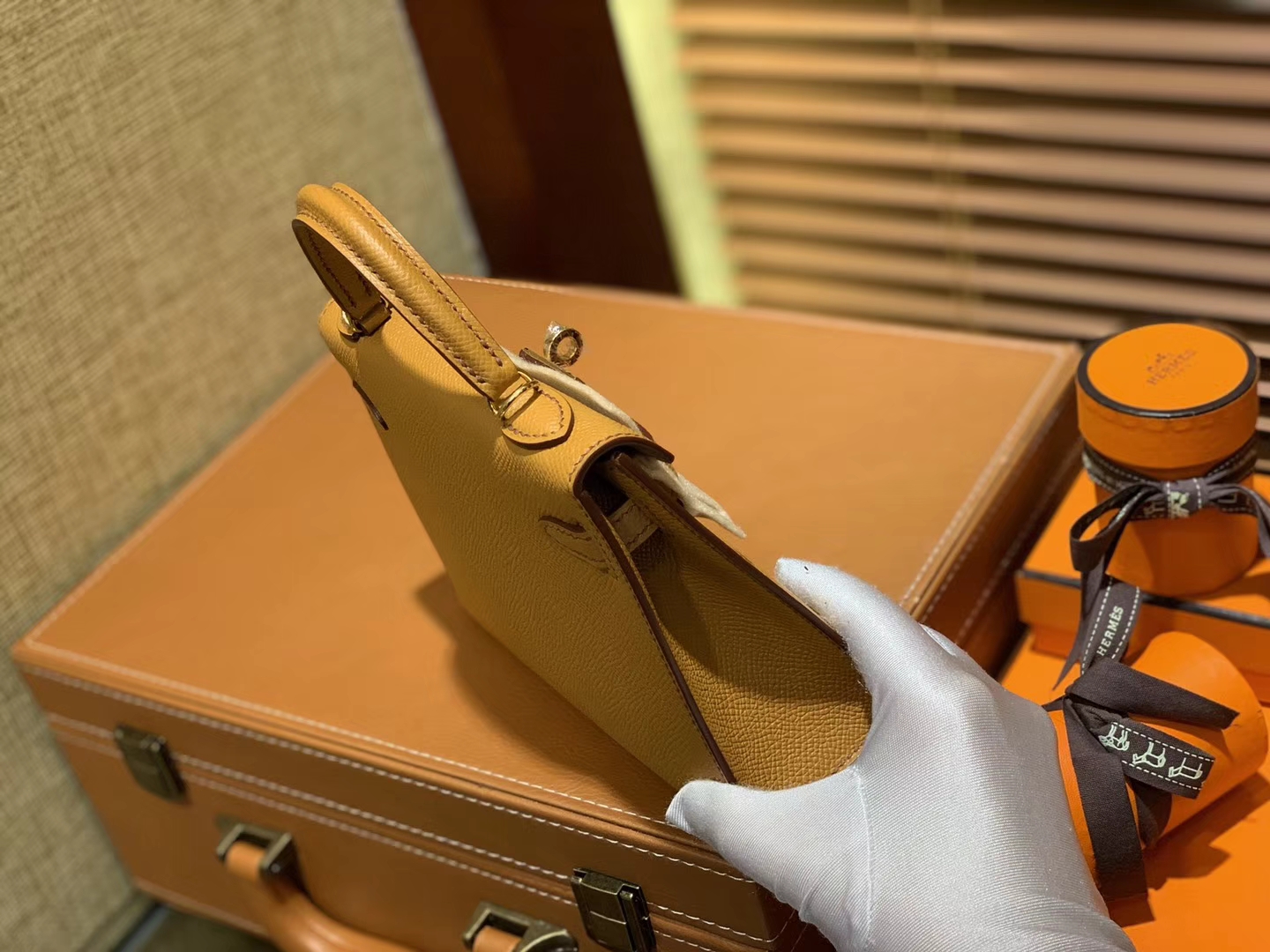 Hermès（爱马仕）MiniKelly 迷你凯莉 太妃金 德国掌纹牛皮 原版蜜蜡 全手工缝制 2代 19cm