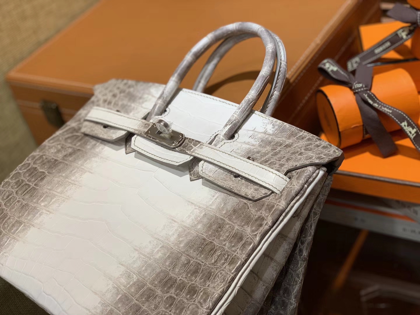 Hermès（爱马仕）Birkin 25cm 30cm 喜玛拉雅 一级尼罗鳄鱼皮 顶级工艺全手工制作