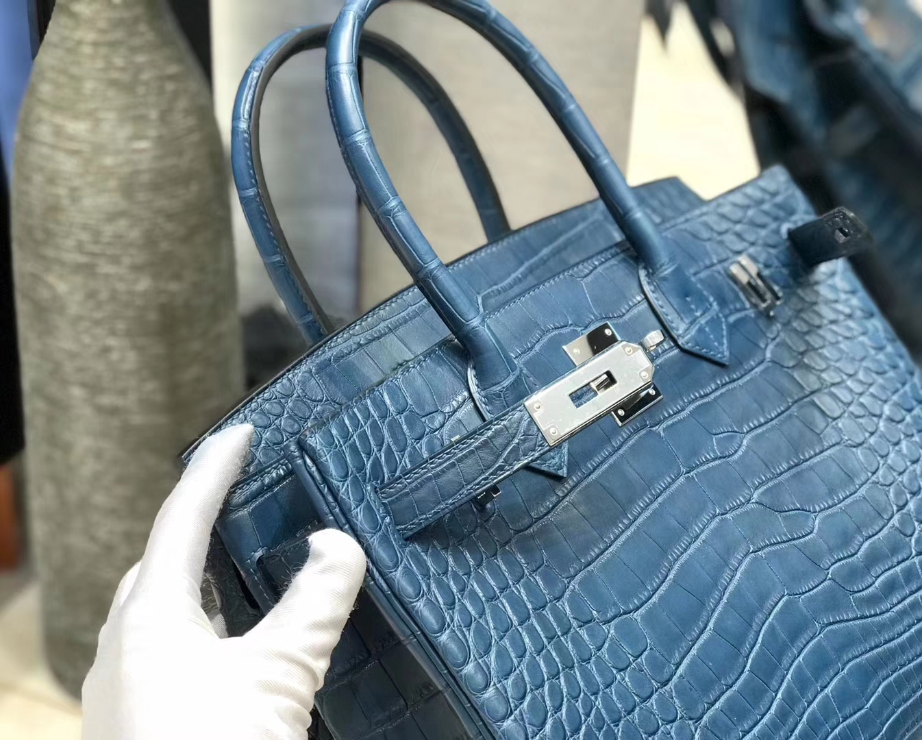 Hermès（爱马仕） Birkin铂金包 靛蓝色 雾面美洲鳄鱼皮 银扣 30cm