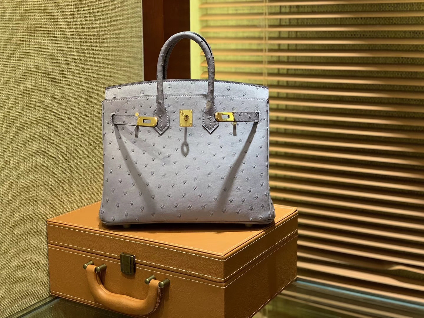 Hermès（爱马仕）Birkin 25cm 浅蓝紫 南非进口鸵鸟皮 顶级手缝工艺 金扣