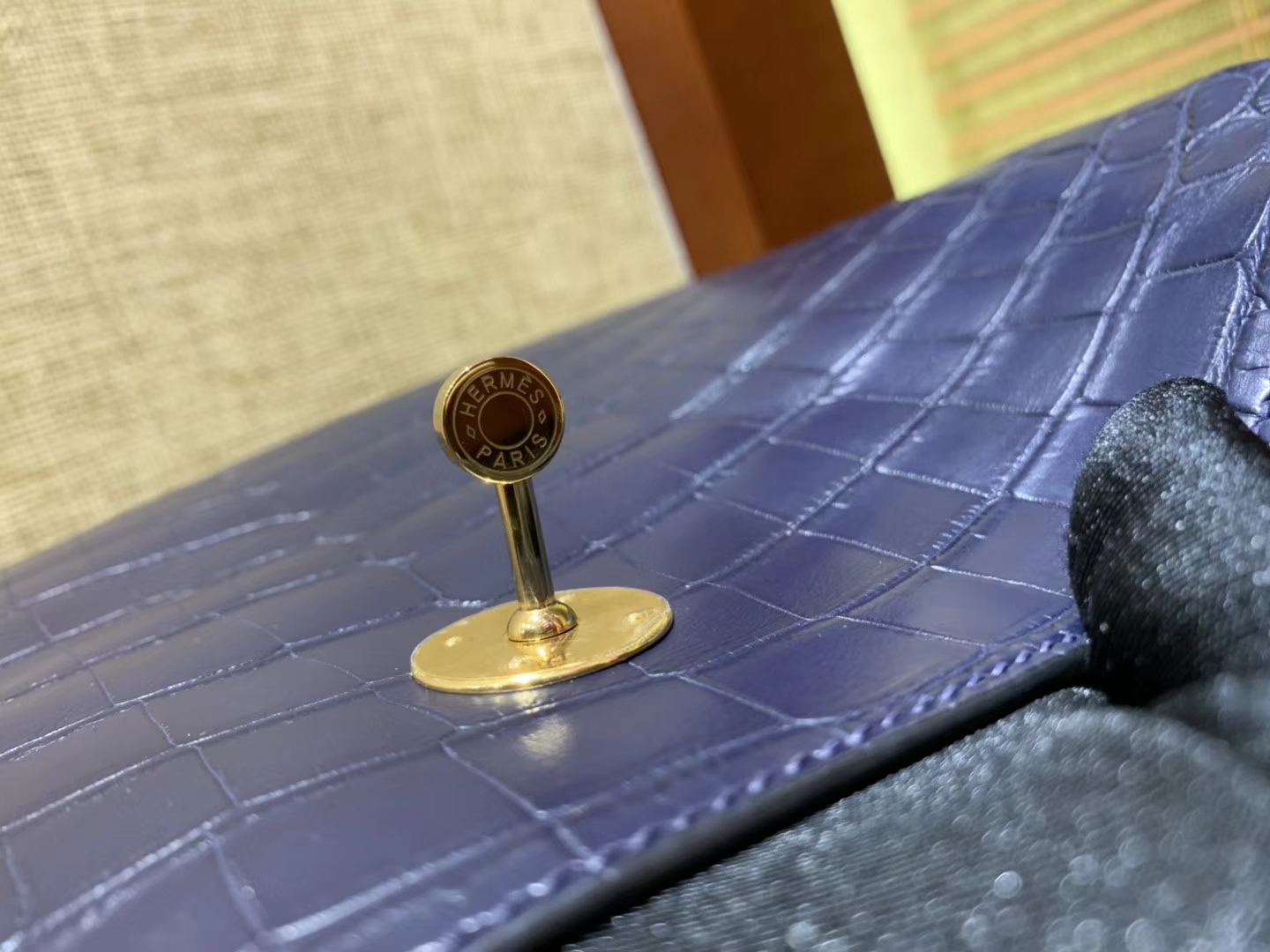 Hermès（爱马仕）Lindy 琳迪包 午夜蓝 一级鳄鱼皮 雾面 顶级全手工缝制 30cm