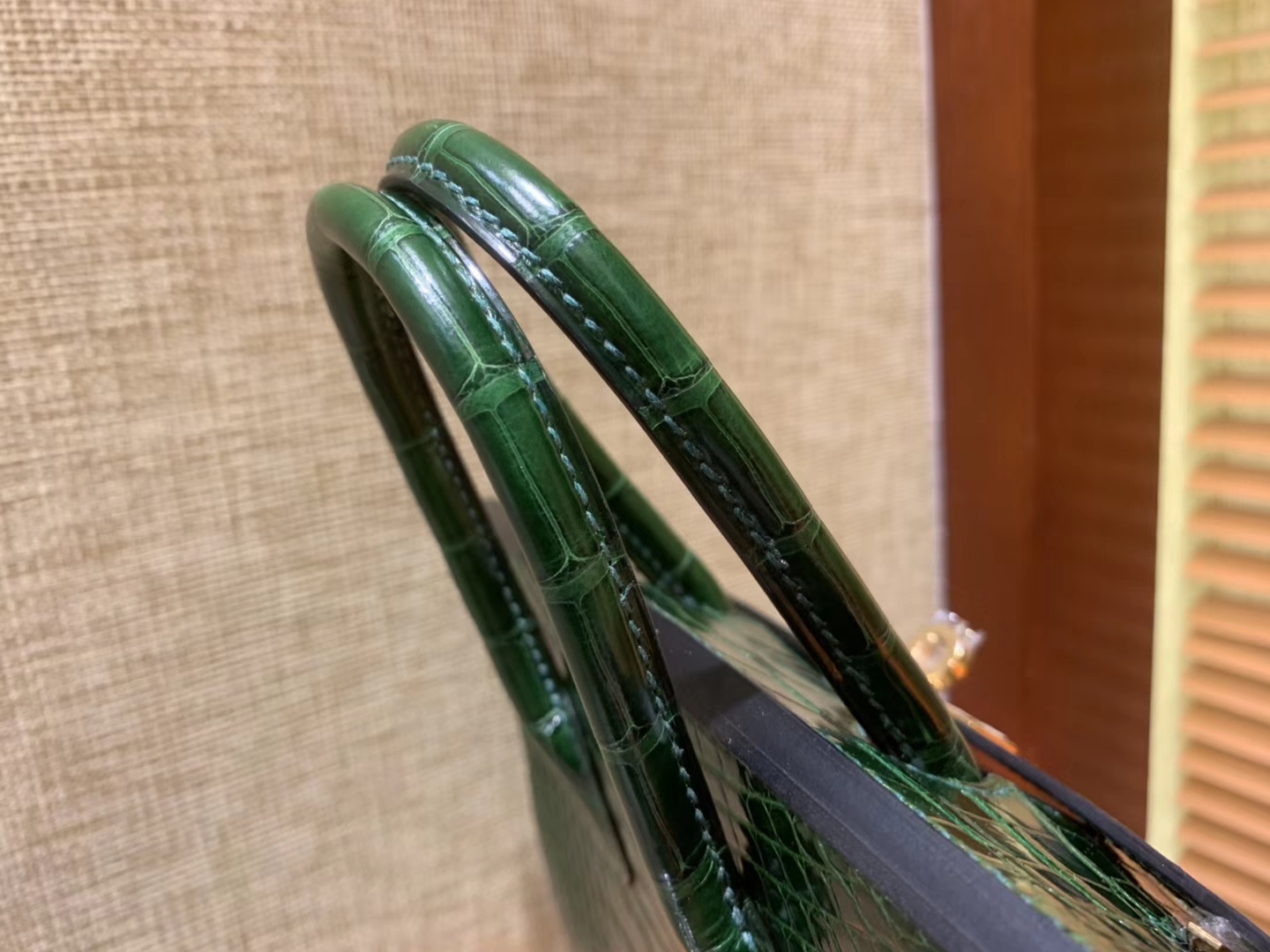 Hermès（爱马仕）Birkin铂金包 祖母绿 一级皮 美洲鳄鱼 进口原料 顶级手缝工艺 25cm