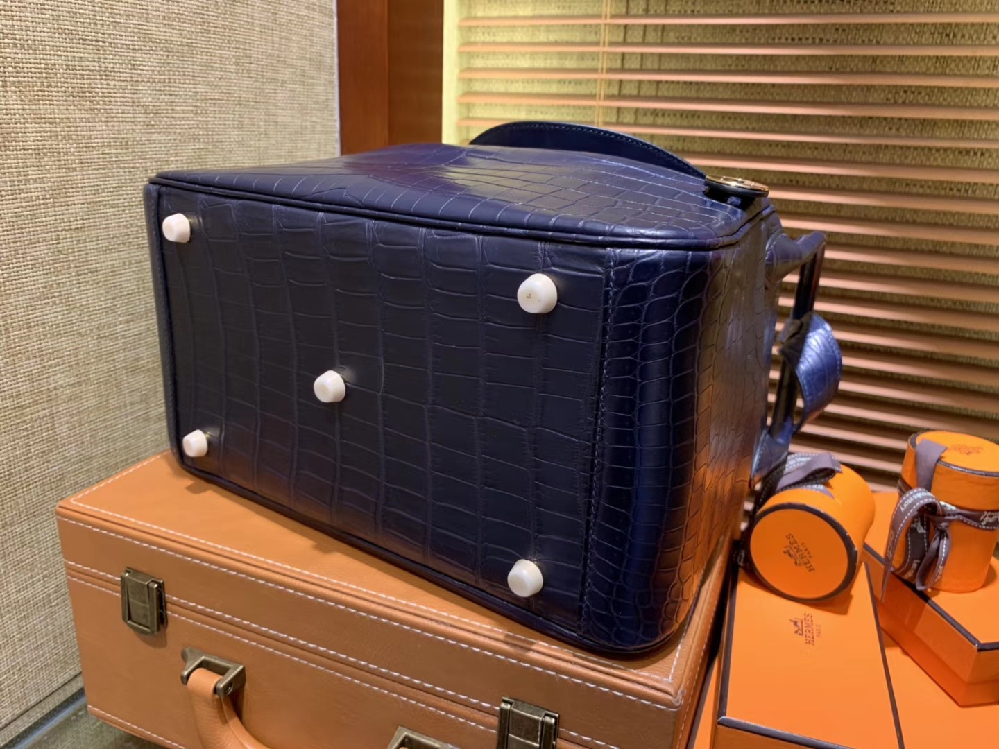 Hermès（爱马仕）Lindy 琳迪包 午夜蓝 一级鳄鱼皮 雾面 顶级全手工缝制 30cm
