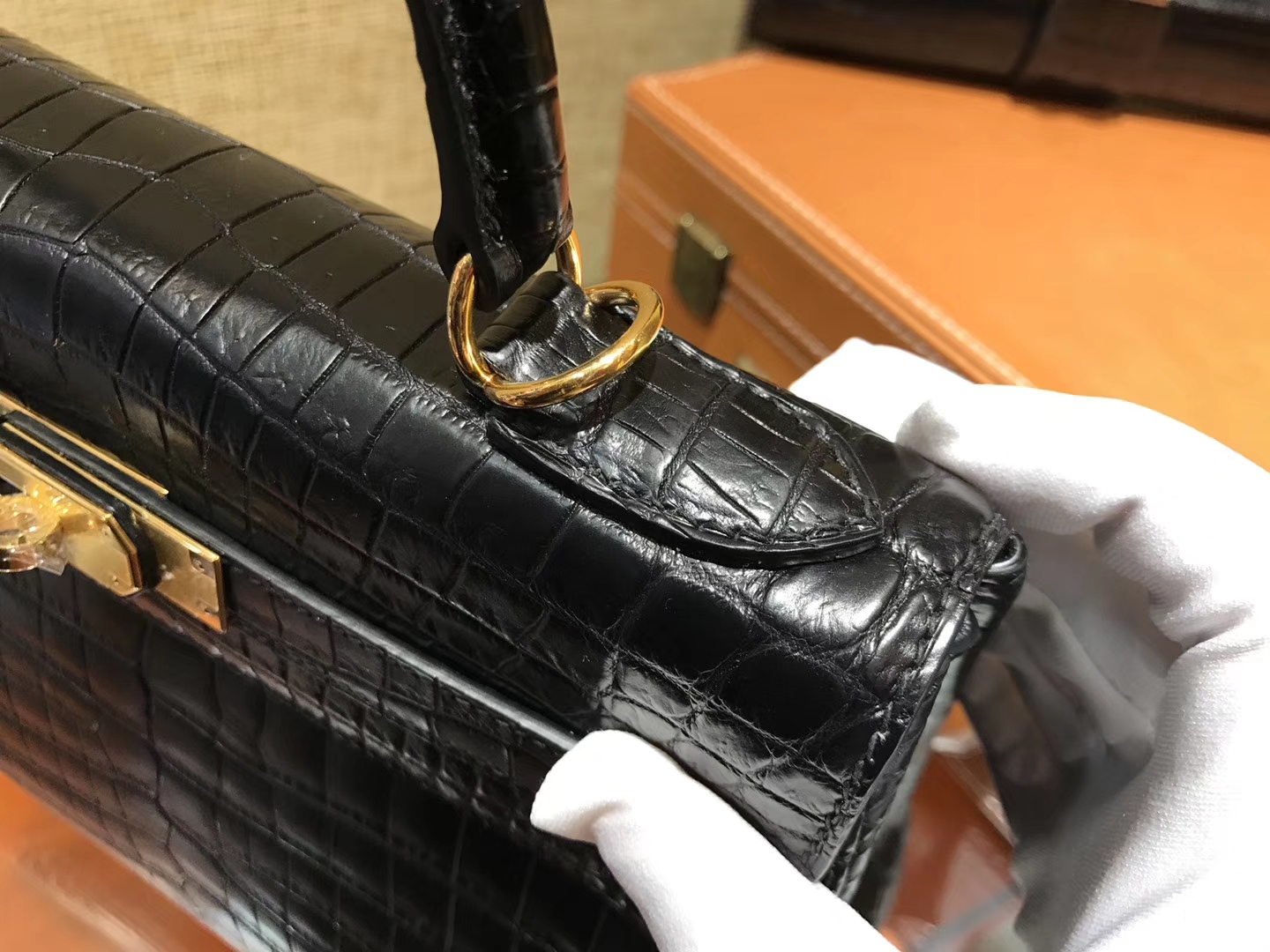 Hermès（爱马仕）Kelly 凯莉包 经典黑 尼罗雾面 一级鳄鱼皮 顶级全手工缝制 金扣 28cm