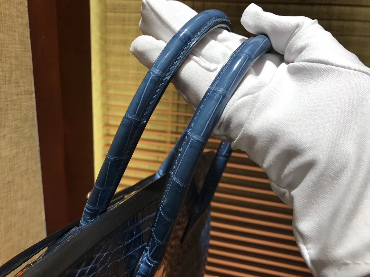 Hermès（爱马仕）Birkin铂金包 玛瑙蓝 一级皮 尼罗鳄鱼 进口原料 顶级手缝工艺 金扣 30cm